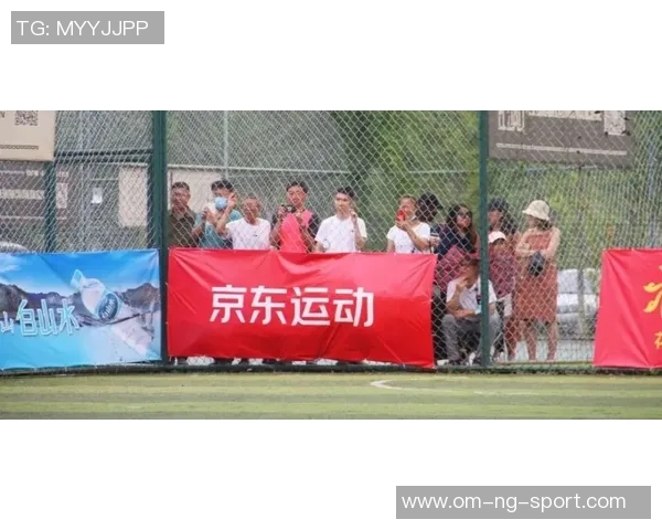 张成祥足球：从草根到职业的奋斗之路与梦想追逐